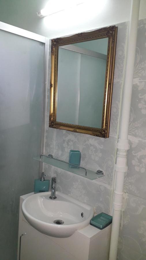 Cozy, Central 1-Bedroom Apartment In Timisoara, Romania Екстер'єр фото